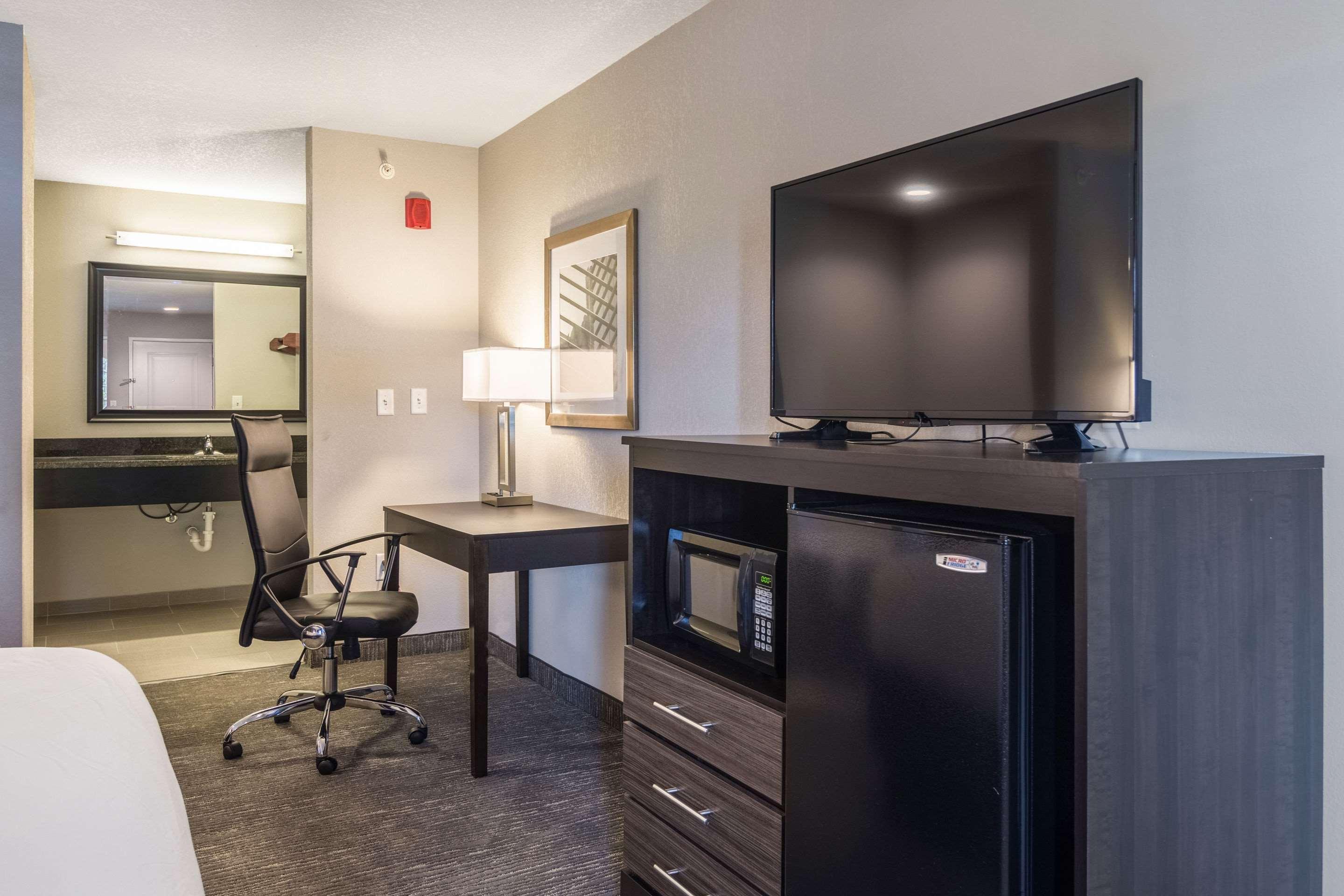 Econo Lodge Inn & Suites North Little Rock Near Riverfront Luaran gambar